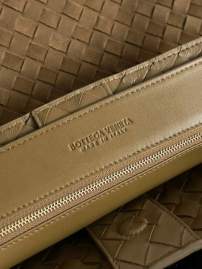 Picture of Bottega Veneta Handbags _SKUfw184064810fw